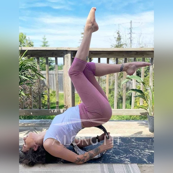 Along Fit Yoga Capri Legging Pants- New in Package - Picture 5 of 7